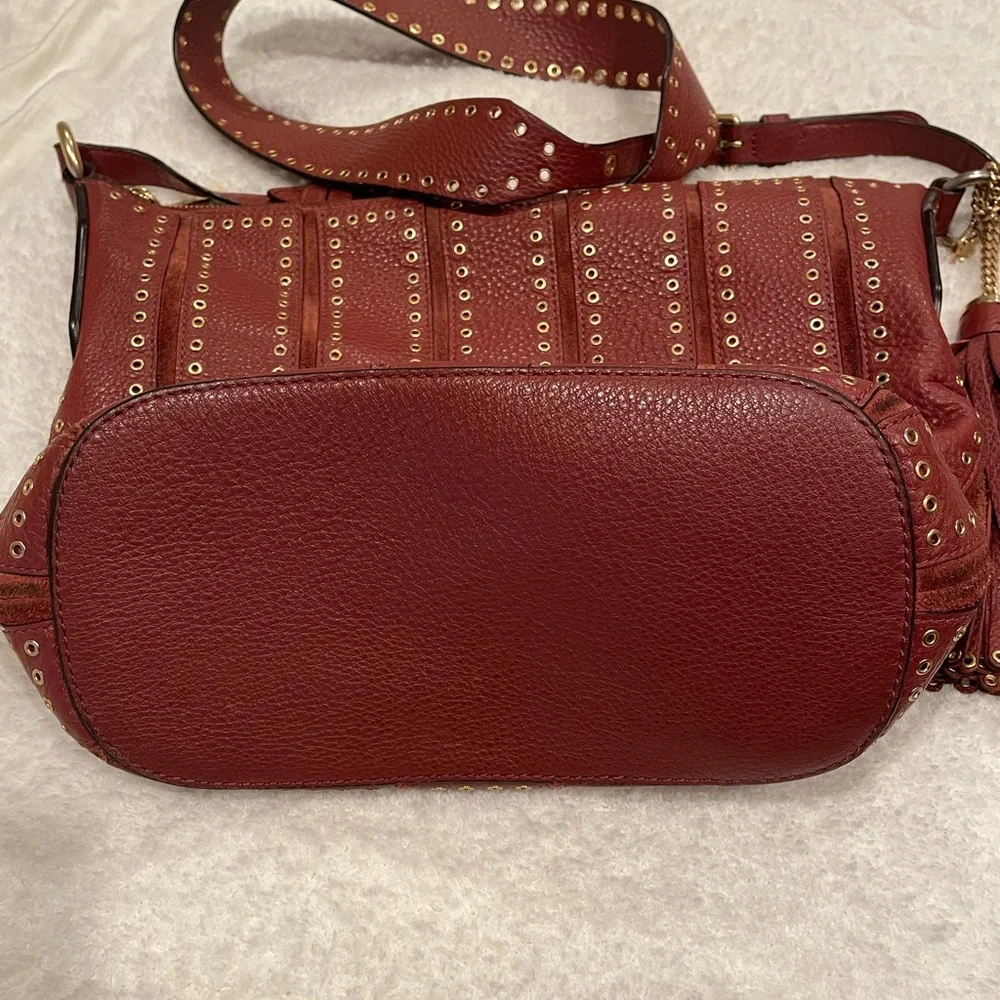 MICHAEL Kors Brooklyn Grommet In Brown Shoulder Bag with Suede